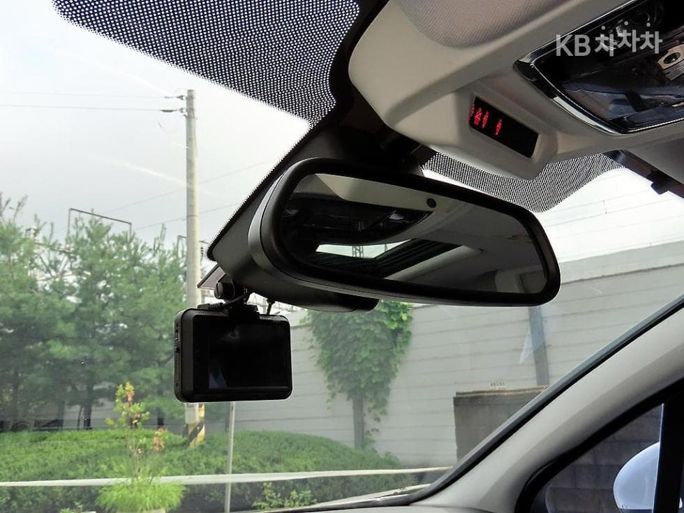 Peugeot 5081.6 럭스 - 15