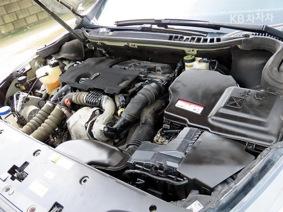 Peugeot 5081.6 럭스 - 18