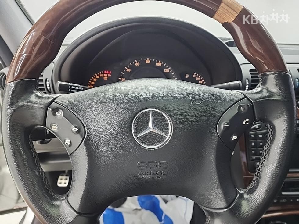 Mercedes-Benz C-КласC320 W203 - 9