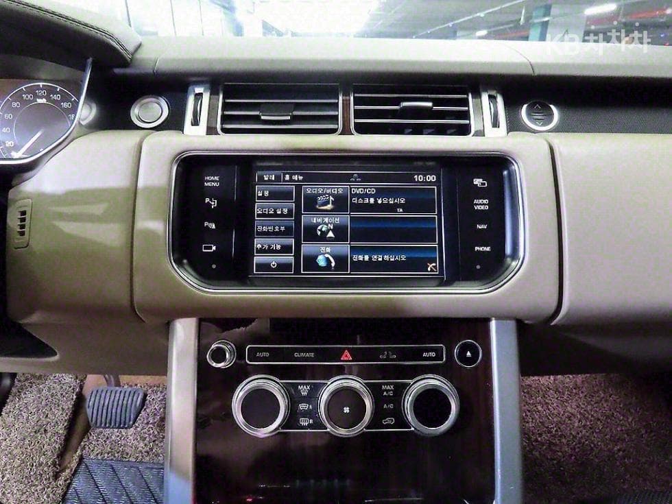 Land Rover New Range Rover4.4 SDV8 보그 SE 405 - 11