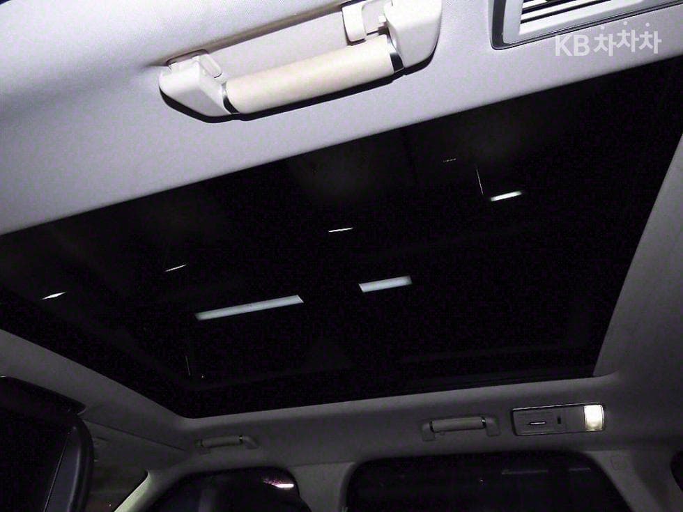 Land Rover New Range Rover4.4 SDV8 보그 SE 405 - 15