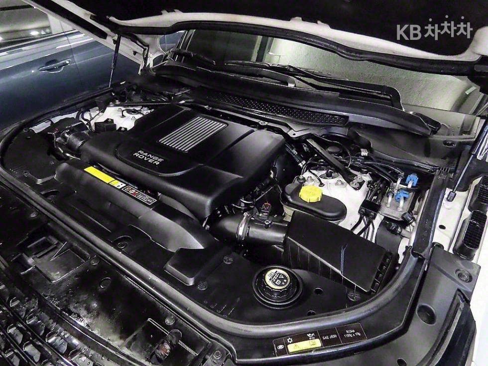 Land Rover New Range Rover4.4 SDV8 보그 SE 405 - 19