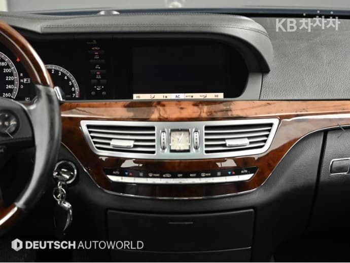 Mercedes-Benz Нов S-КласS500L W221 - 14