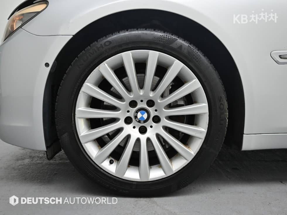 BMW Нов7시리즈730Ld F02 - 5