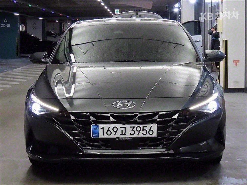 Hyundai All New Avante (Elantra)(CN7)1.6 Gasoline Modern - 2