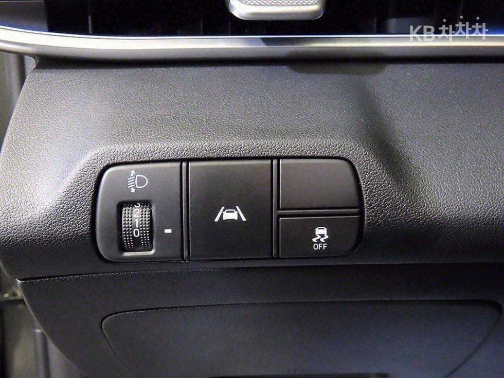 Hyundai All New Avante (Elantra)(CN7)1.6 Gasoline Modern - 14