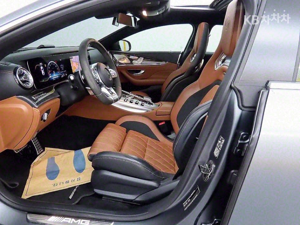Mercedes-Benz AMG GTGT 4door 63 S 4MATIC+ Стандартен - 5