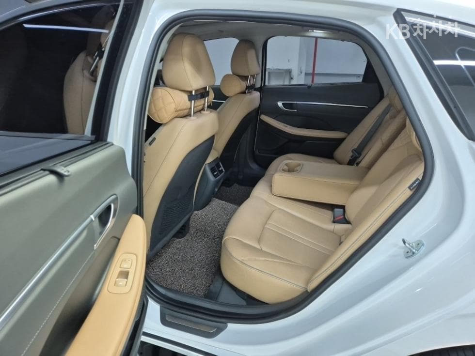 Хюндай Соната (DN8)1.6 T Inspiration - 12