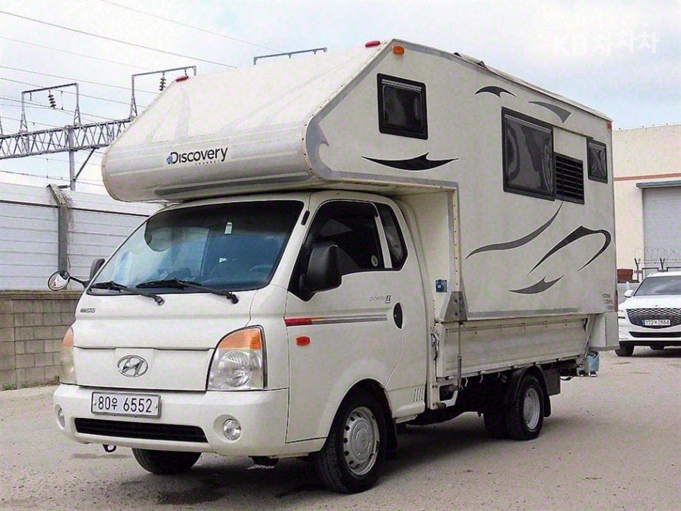 Hyundai Porter 2 Camper / Camping car - Image 1