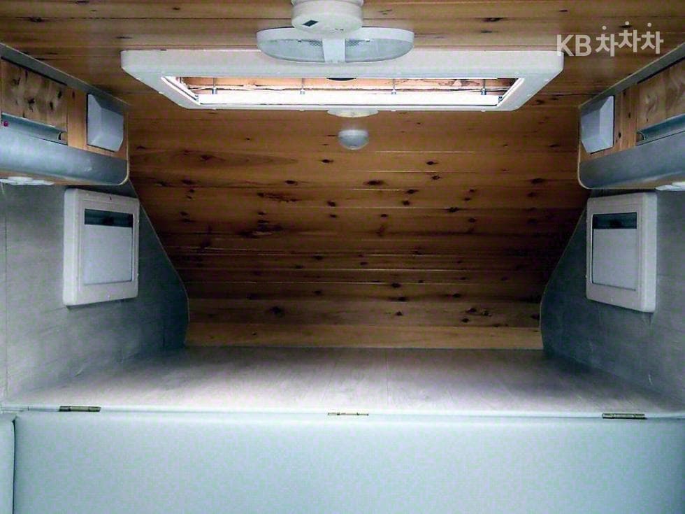 Hyundai Porter 2Camper / Camping car - 17