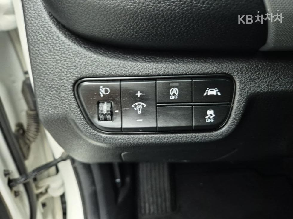 Kia Seltos1.6 Diesel 4WD Trendy - 17