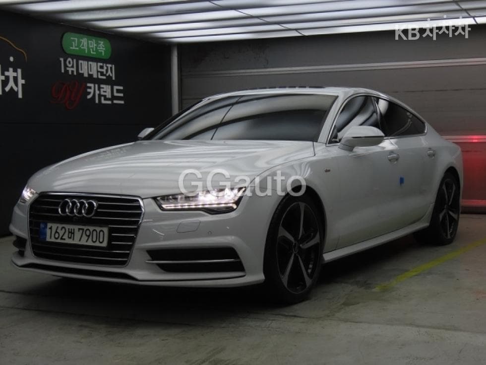 Ауди A7 40 TFSI 콰트로 스포트 4G(15~) - Image 1