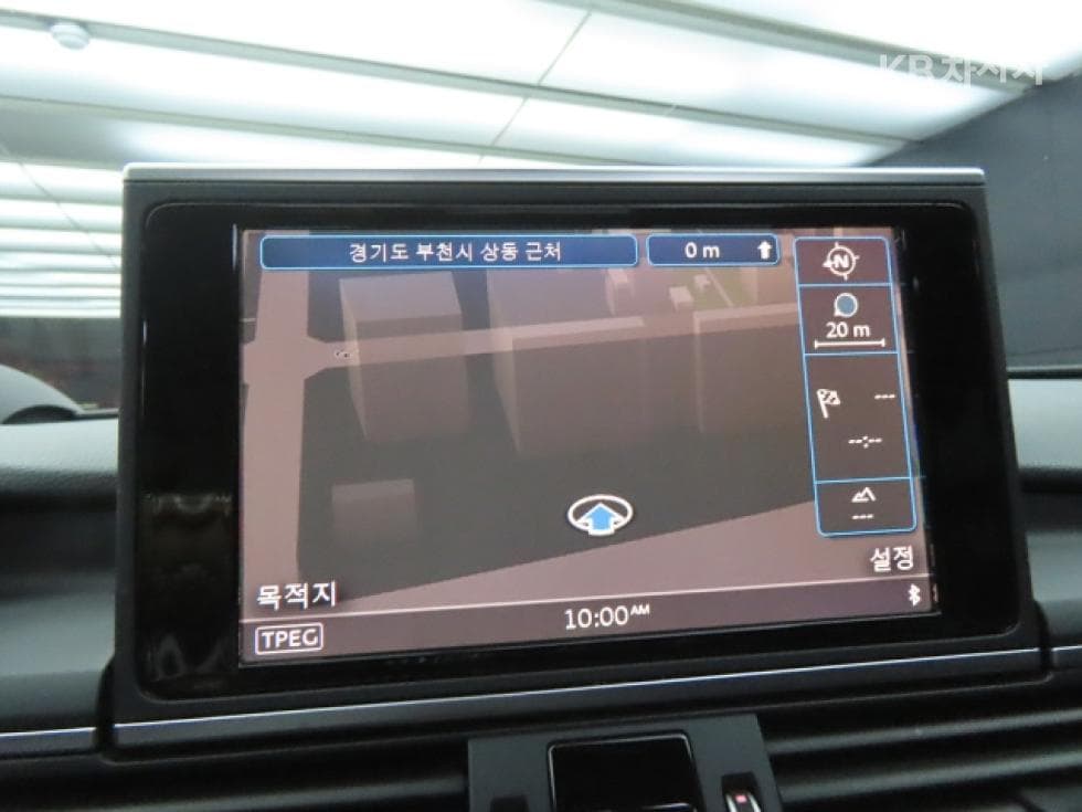 Ауди A740 TFSI 콰트로 스포트 4G - 11