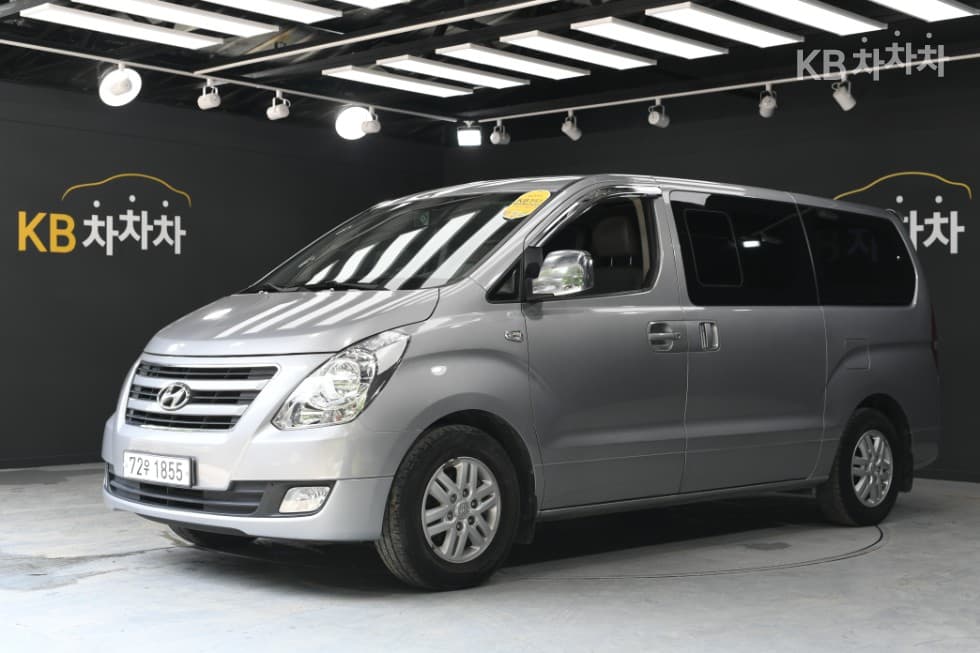 Хюндай Гранд Старекс 11-местен Комби CVX Modern - Image 1