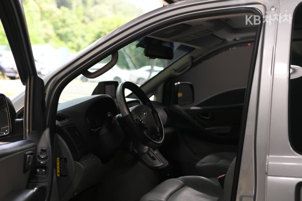 Хюндай Гранд Старекс11-местен Комби CVX Modern - 15