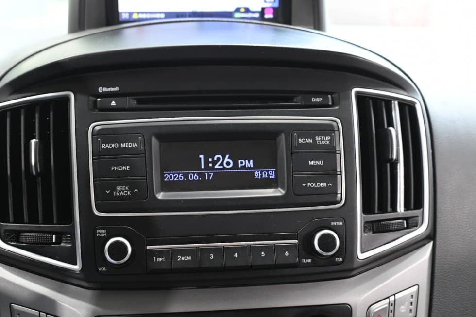 Хюндай Гранд Старекс11-местен Комби CVX Modern - 16