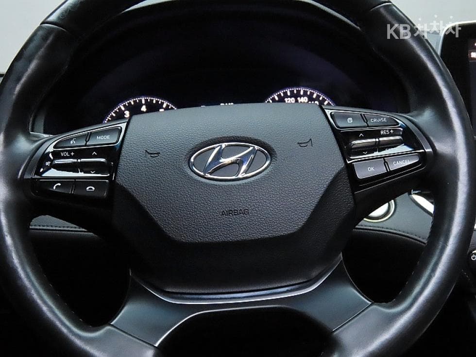 Hyundai Grandeur (Azera)IG2.4 Premium Standard - 17