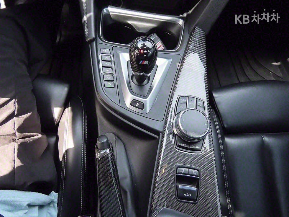 BMW M시리즈M4 Кабриолет Competition - 11