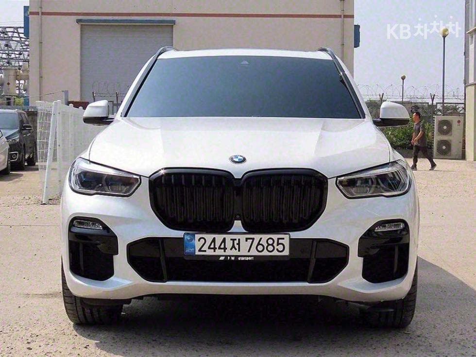 BMW X5 (G05) xDrive 40i M Sport - Image 1