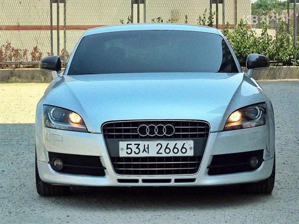 Audi TT(8J)Coupe 2.0 TFSI 8J
