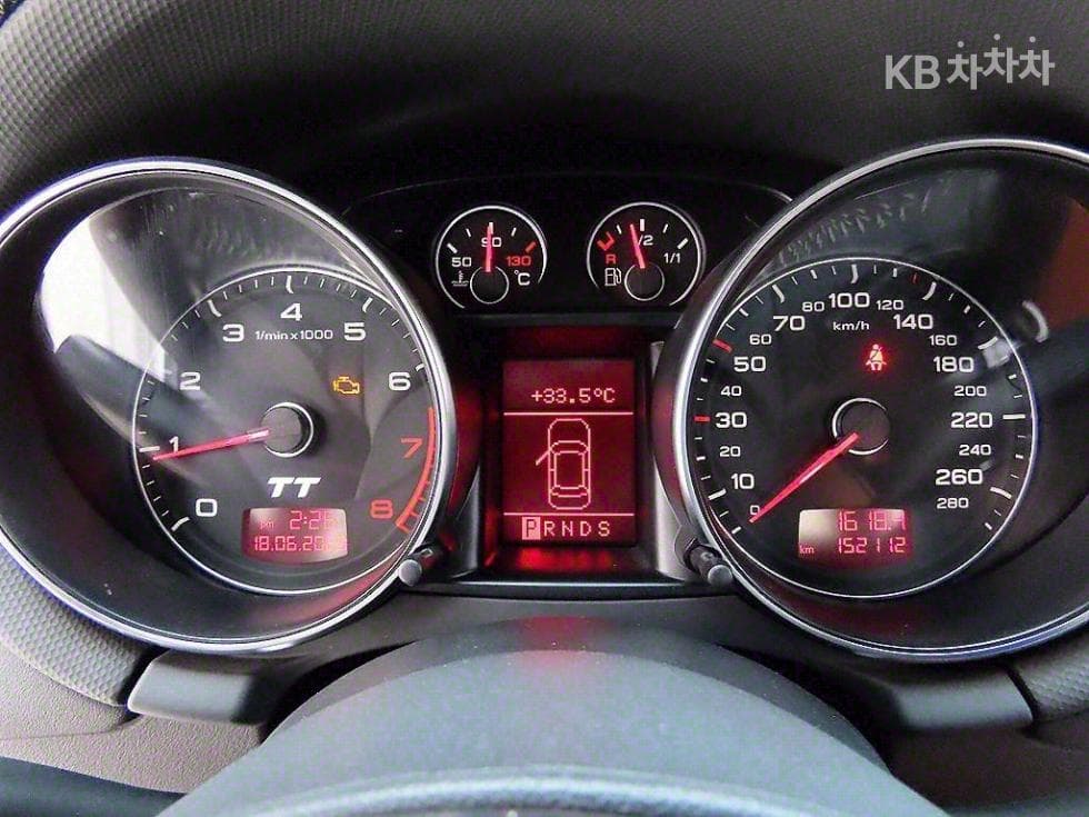 Audi TT(8J)Coupe 2.0 TFSI 8J - 9