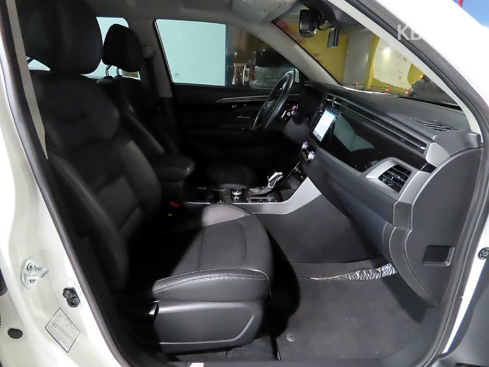 КейДжи Мобилити 뷰티플 코란도1.5 GDi Turbo 2WD C7 - 7