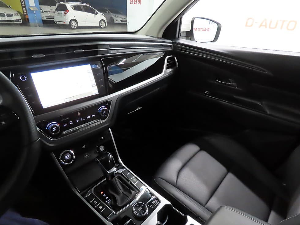 КейДжи Мобилити 뷰티플 코란도1.5 GDi Turbo 2WD C7 - 10