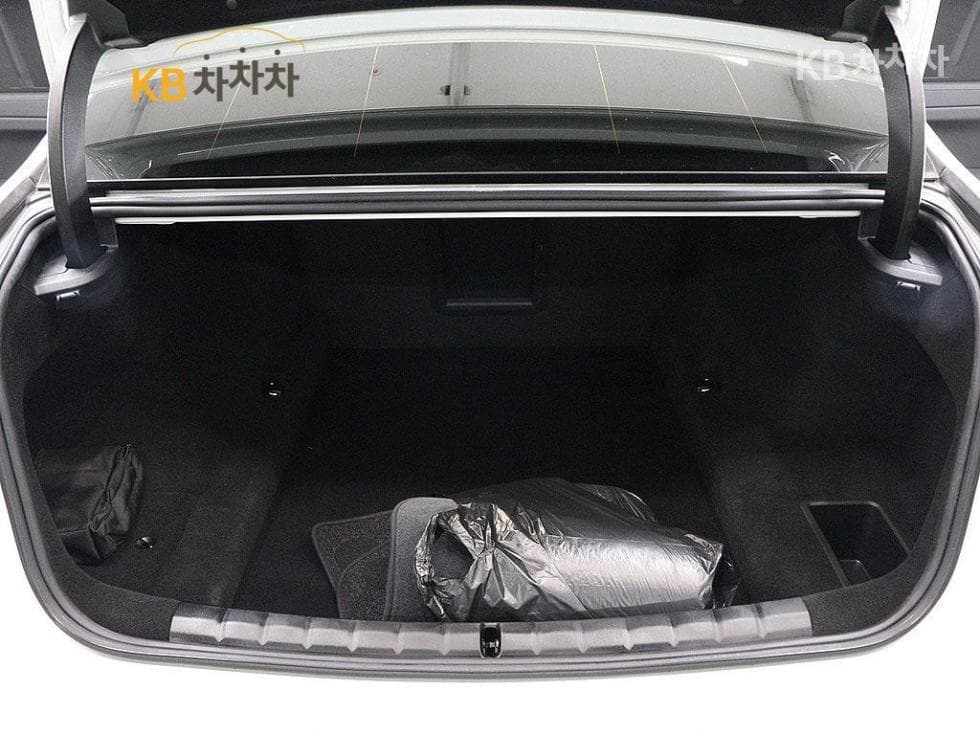 BMW 7시리즈(G70)740i xDrive M Sport - 5