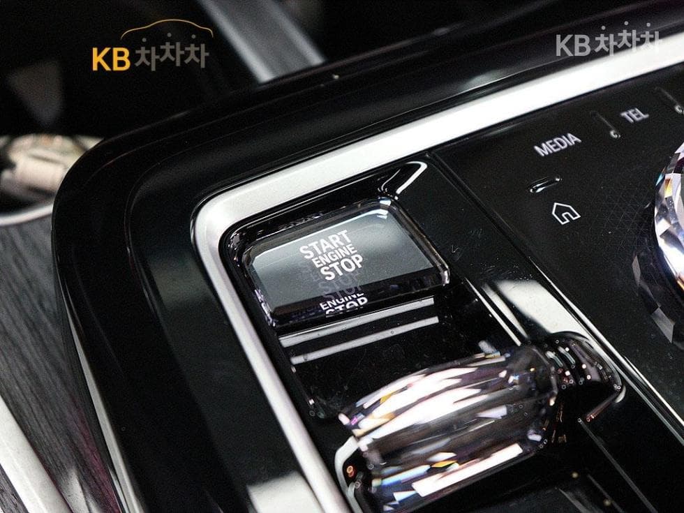 BMW 7시리즈(G70)740i xDrive M Sport - 11