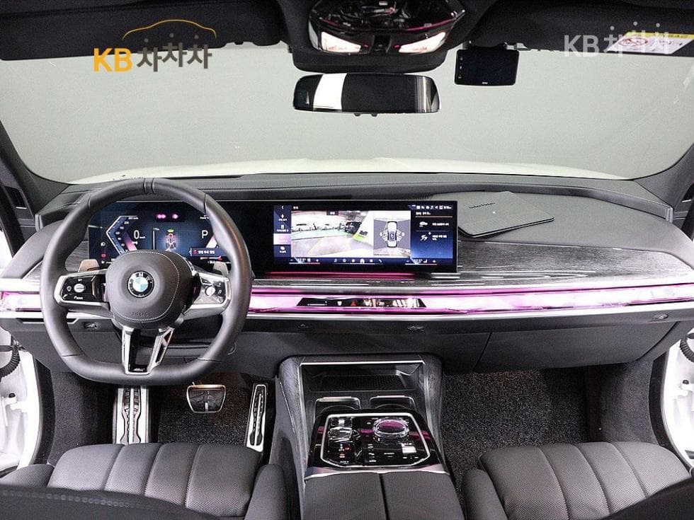 BMW 7시리즈(G70)740i xDrive M Sport - 13