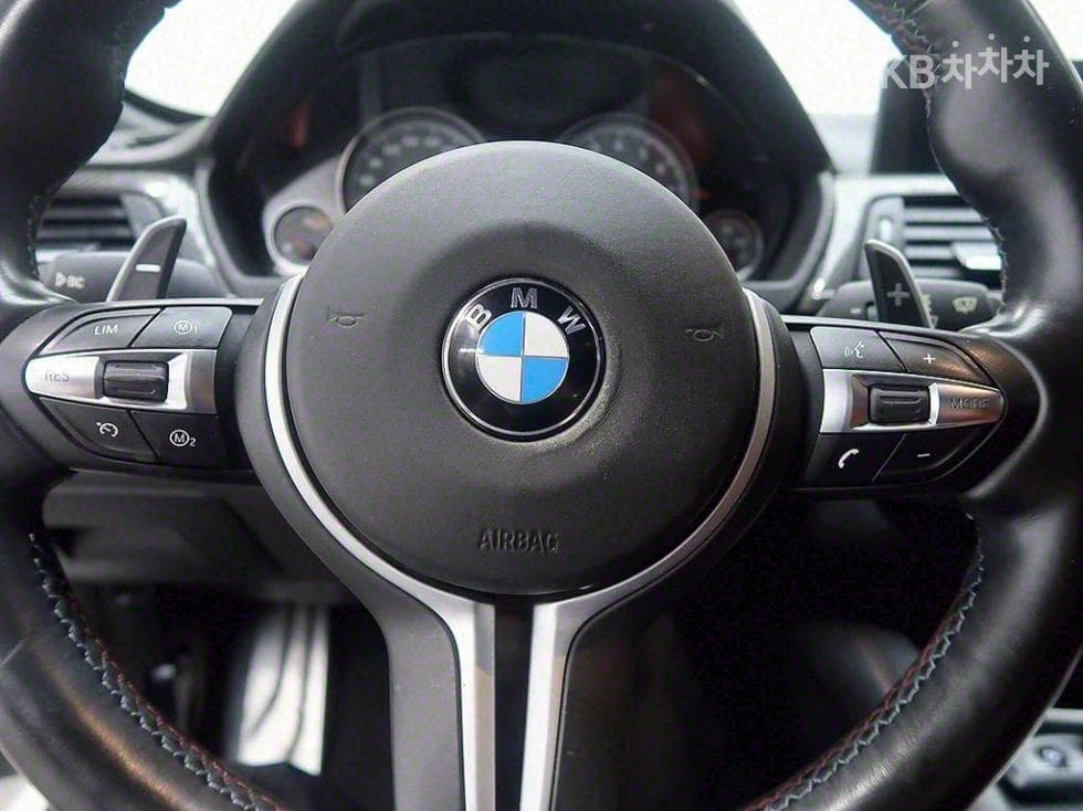 BMW M시리즈M4 Кабриолет F83 - 17