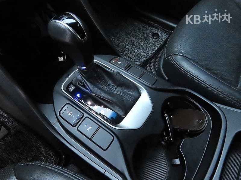 Hyundai The New (facelift) 맥스CruzeGasoline(람다)3.3V6 GDi 4WD Exclusive 6Seater - 9