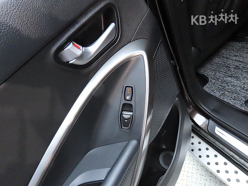 Hyundai The New (facelift) 맥스CruzeGasoline(람다)3.3V6 GDi 4WD Exclusive 6Seater - 17
