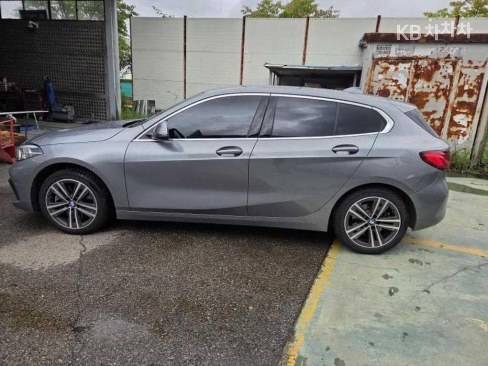 BMW 1시리즈 F40120i M Sport - 6