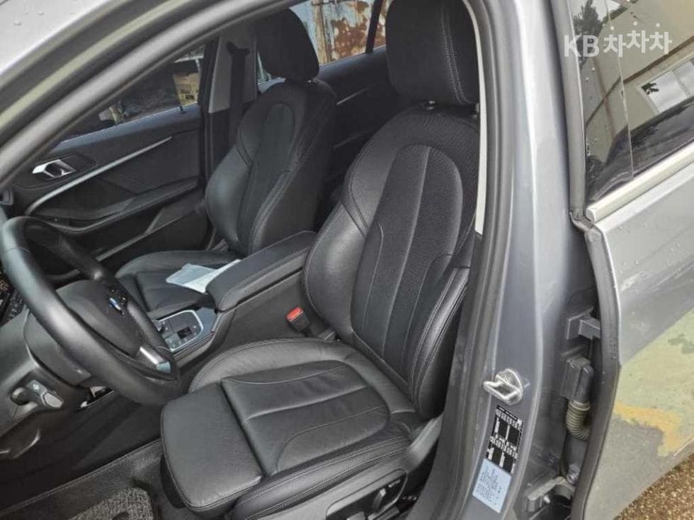 BMW 1시리즈 F40120i M Sport - 7