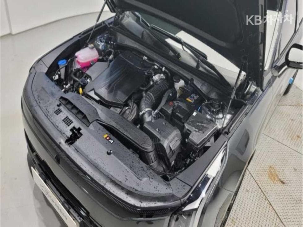 Киа The New (фейслифт) K83.5 Бензин AWD 시그니쳐 블랙 - 6