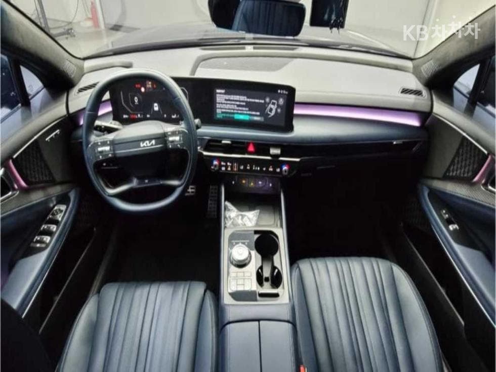 Киа The New (фейслифт) K83.5 Бензин AWD 시그니쳐 블랙 - 9