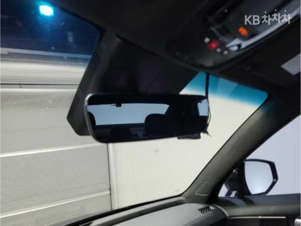 Киа The New (фейслифт) K83.5 Бензин AWD 시그니쳐 블랙 - 11