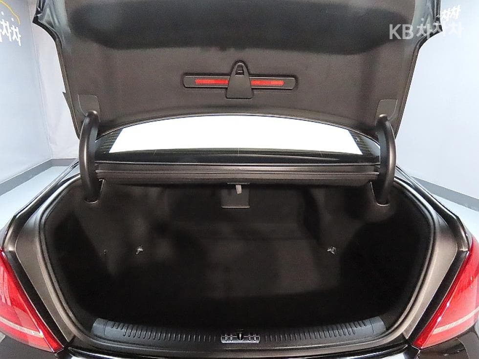 Genesis EQ9003.3 T-GDI Luxury - 19