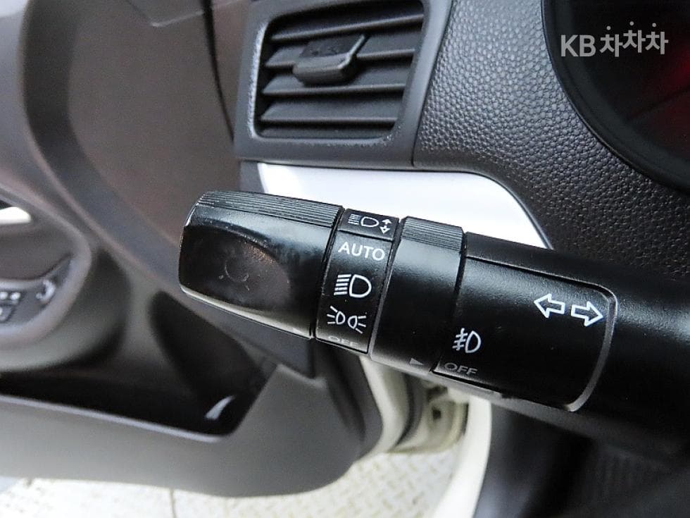 Kia all new Morning / PicantoDeluxe Special (special feature/edition) - 13