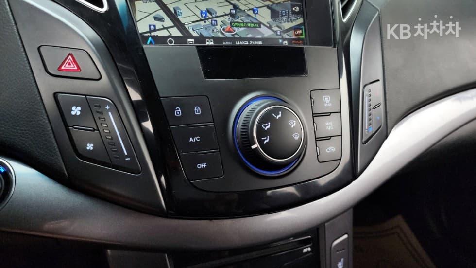 Хюндай The New (фейслифт) i402.0 GDi Смарт - 10