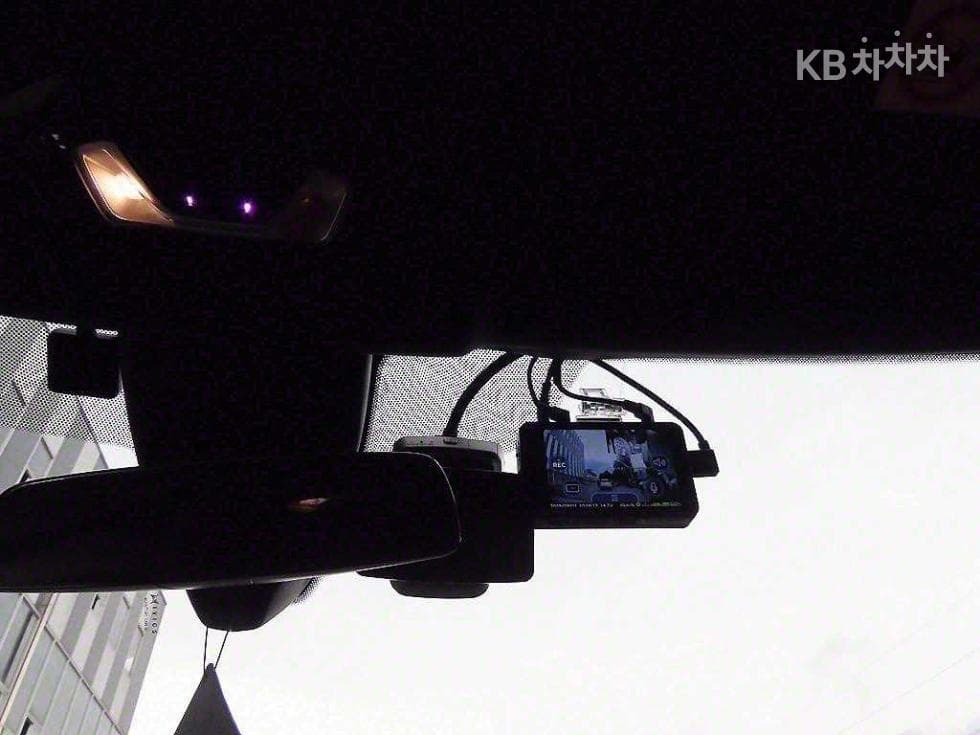 (1842488)BMW 2 Series Gran Coupe (F44)M235i xDrive Base - 16