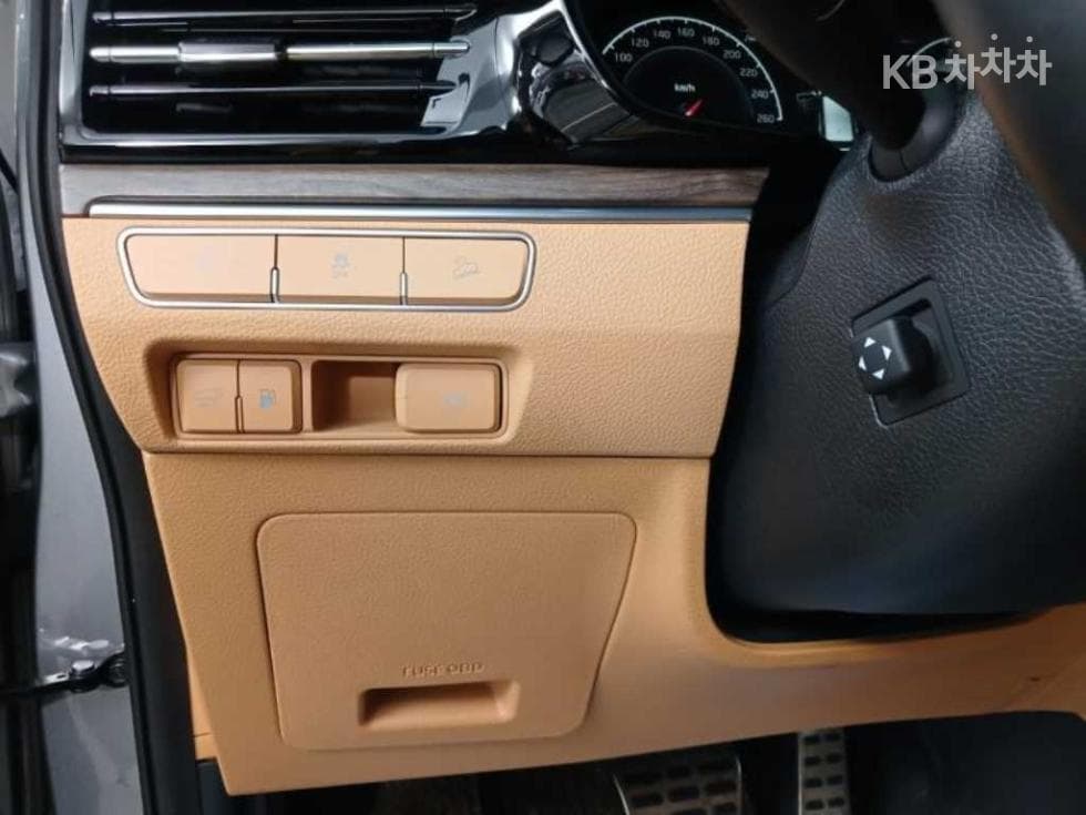 Kia Mohave 더마스터3.0 Diesel 4WD Masters - 12