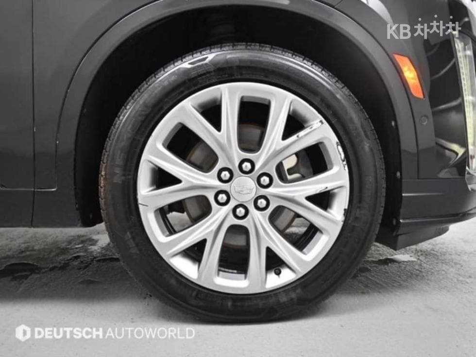 (372u5817)Cadillac XT63.6 Gasoline SPORT - 5
