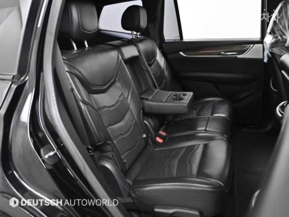 (372u5817)Cadillac XT63.6 Gasoline SPORT - 11