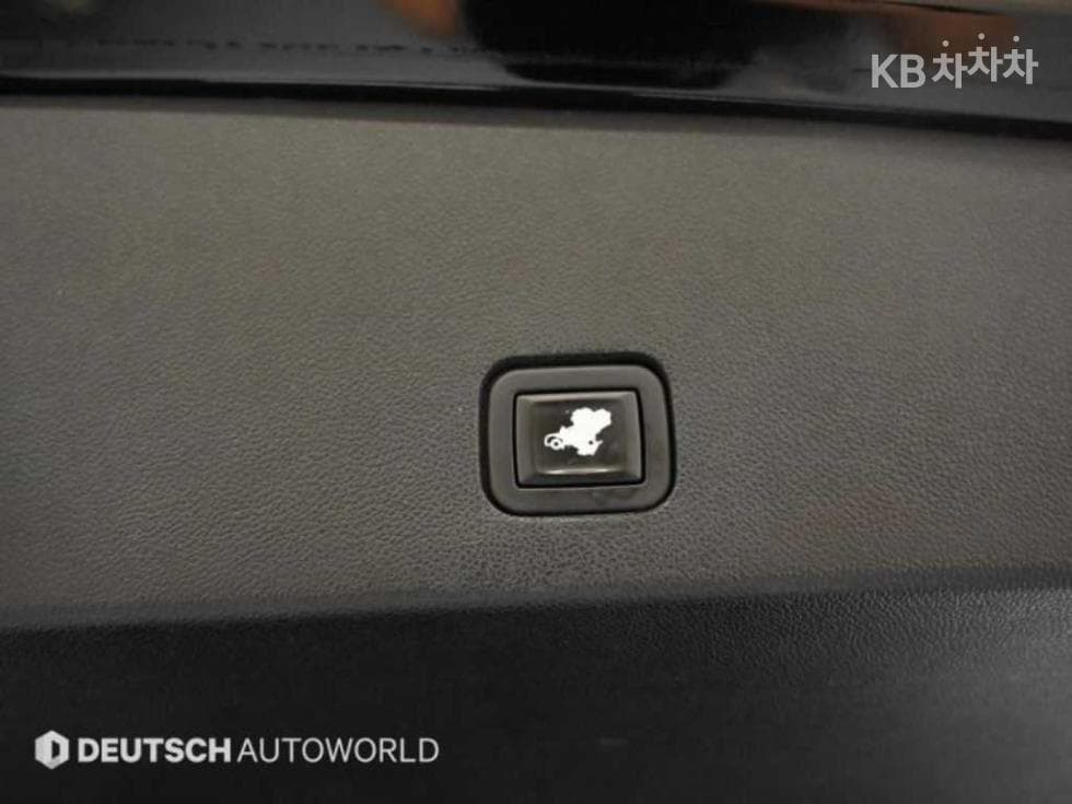 (372u5817)Cadillac XT63.6 Gasoline SPORT - 18