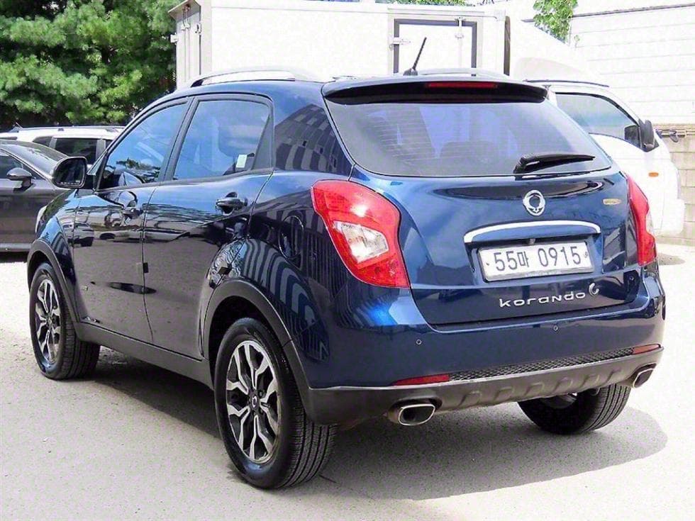 KGMobility New Corando C 2.2 Extreme AWD - Image 3