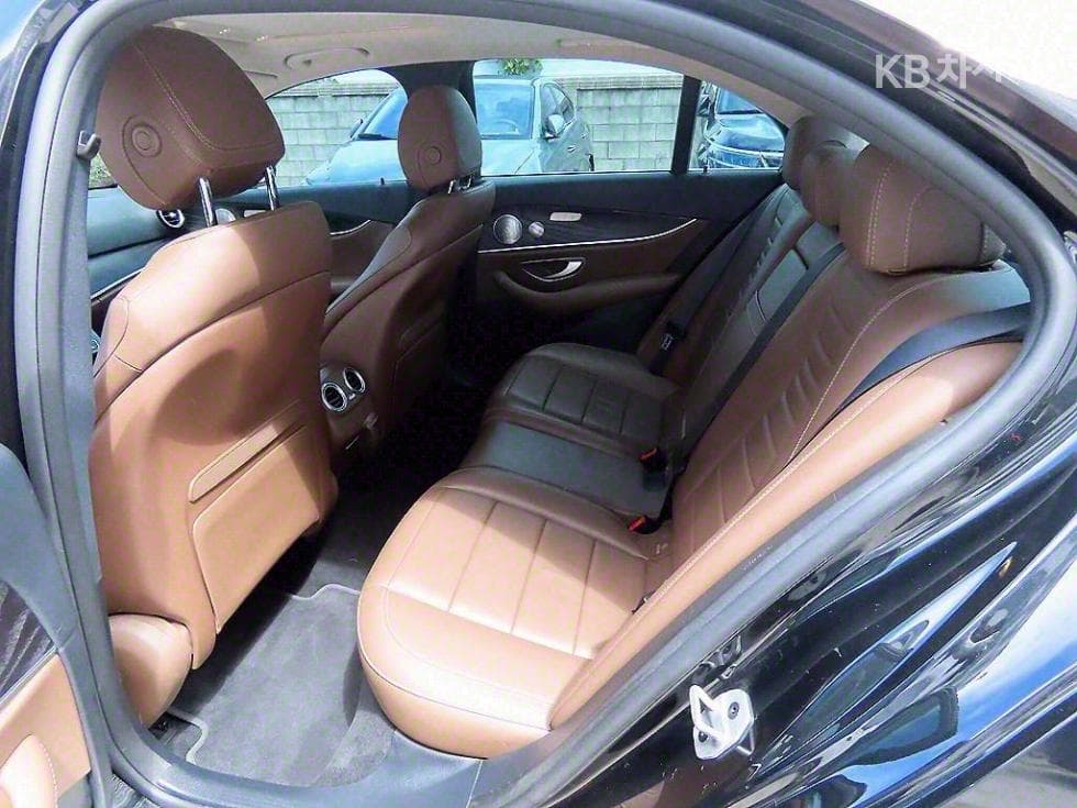 Mercedes-Benz E-Клас (W213)E300 Avantgarde - 6