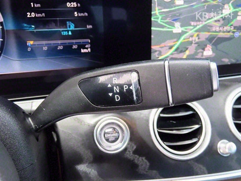 Mercedes-Benz E-Клас (W213)E300 Avantgarde - 11