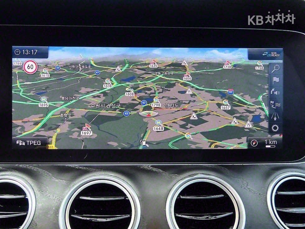 Mercedes-Benz E-Клас (W213)E300 Avantgarde - 14